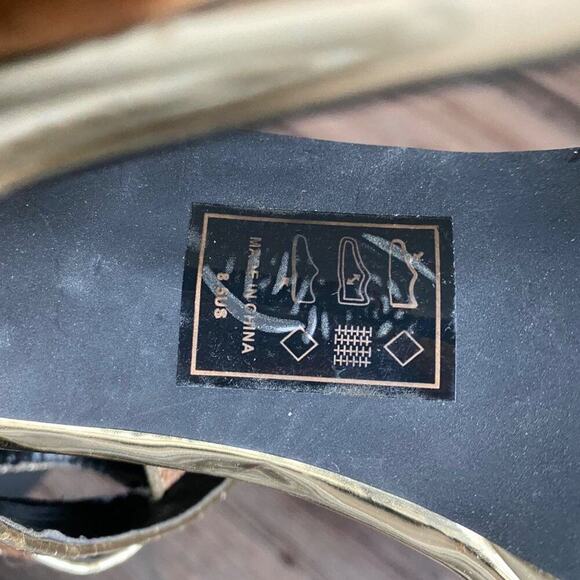 Socialite by: Shoe dazzel‎ sz 8.5 gold Y2K platform stilletto glitter heels - Picture 5 of 6